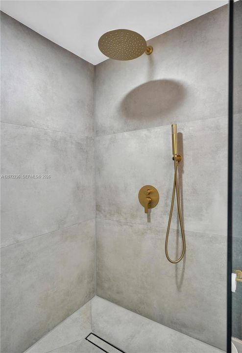 For Rent: $6,500 (3 beds, 2 baths, 1594 Square Feet)
