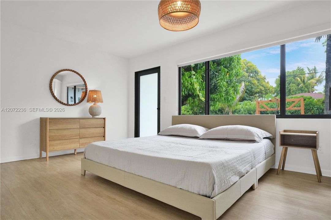 For Rent: $6,500 (3 beds, 2 baths, 1594 Square Feet)