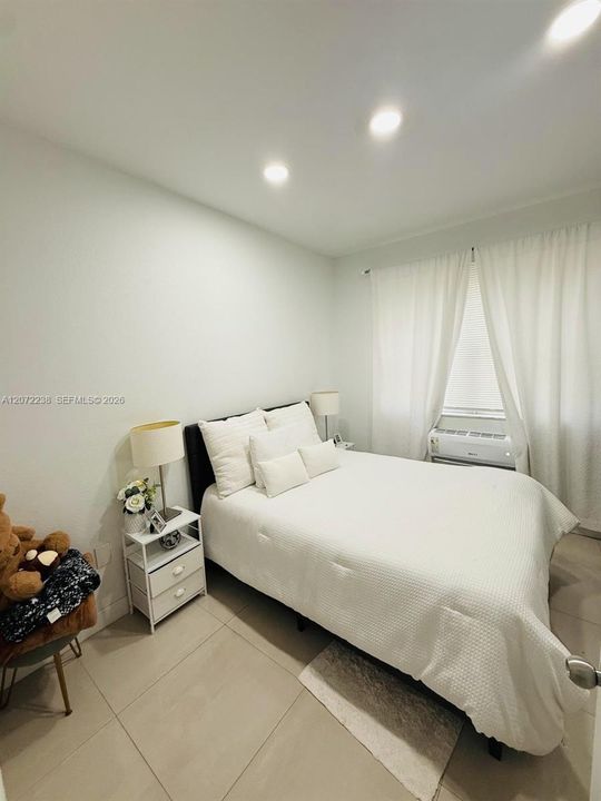 For Rent: $1,500 (1 beds, 1 baths, 0 Square Feet)