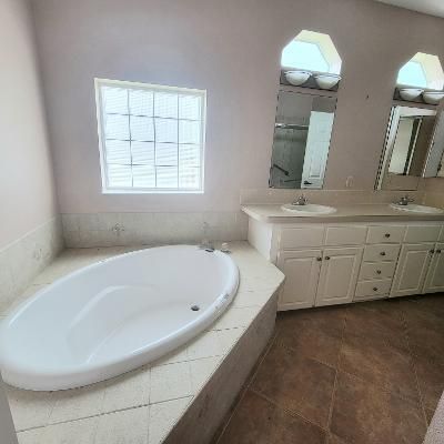 spa tub