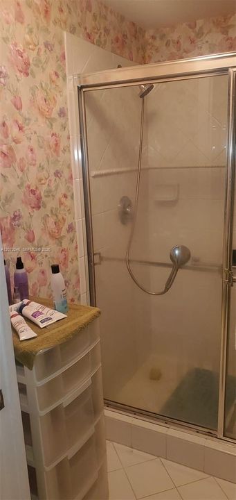 На продажу: $190,000 (2 спален, 2 ванн, 1229 Квадратных фут)