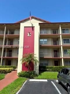 For Sale: $164,900 (1 beds, 1 baths, 840 Square Feet)