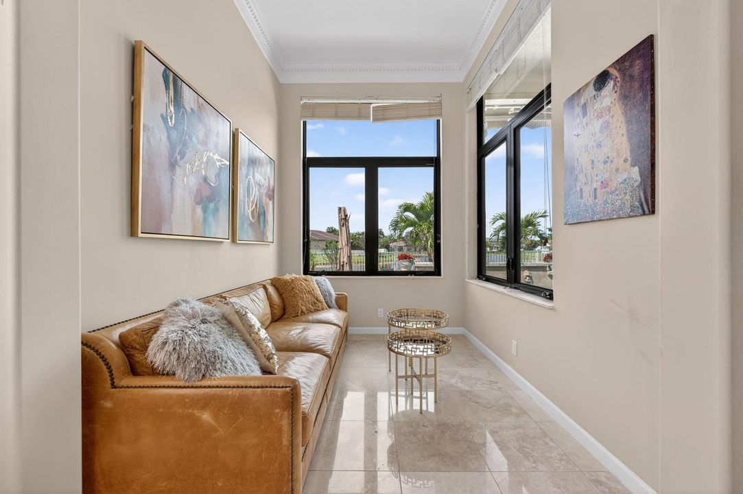 Primary Suite Sitting Area