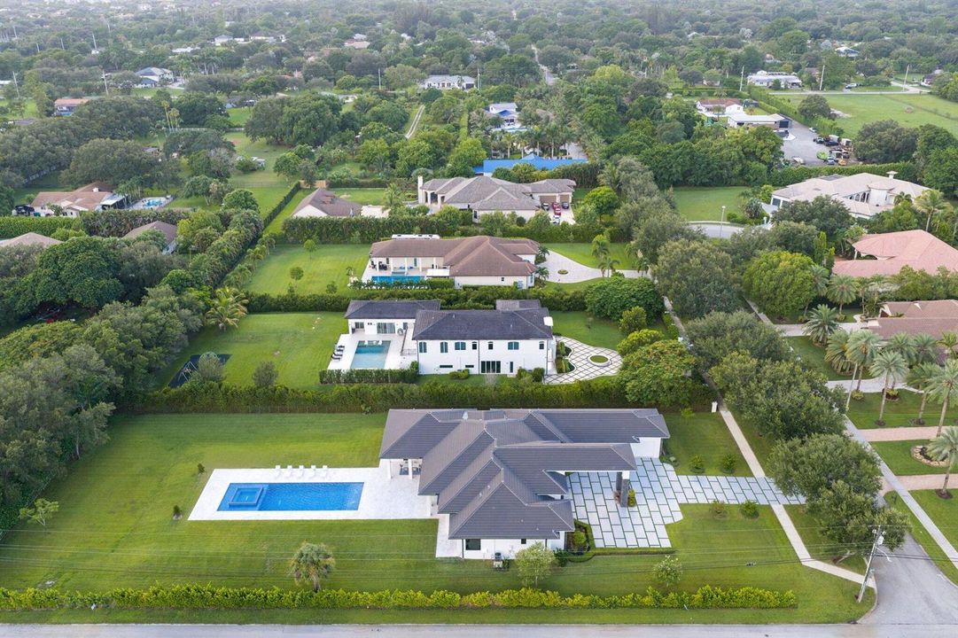 13600 Pine Meadow Court - 97.jpg-SMALL