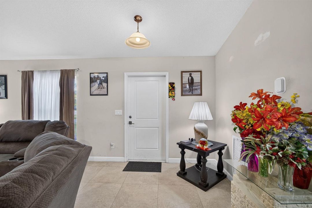 19-web-or-mls-5D1A9932