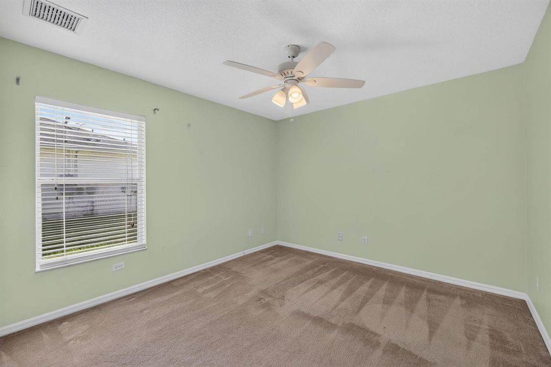 28 - Guest Bedroom1 (1)