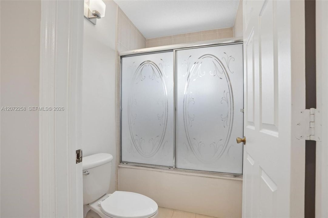 For Sale: $520,000 (3 beds, 2 baths, 1857 Square Feet)