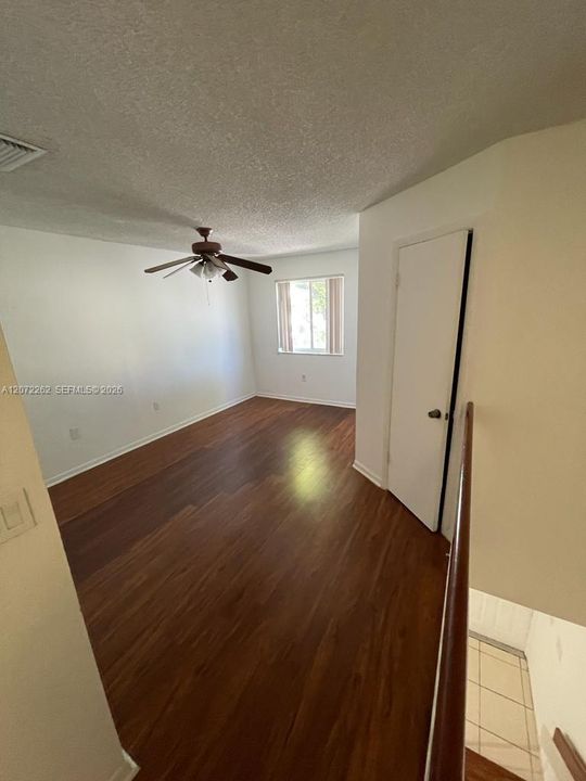 For Rent: $1,850 (1 beds, 1 baths, 750 Square Feet)