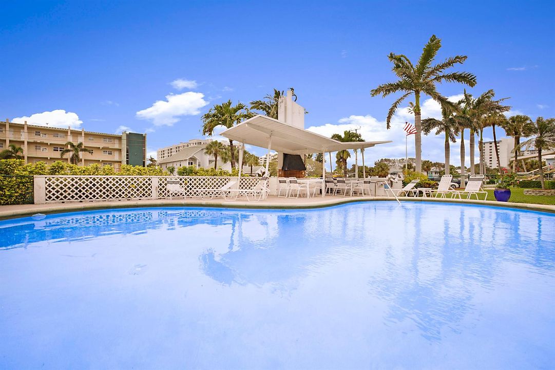 1110 N Riverside Drive 12 B-18 (1)