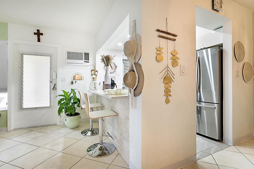 1110 N Riverside Drive 12 B-7 (1)