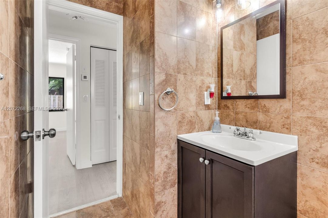 For Sale: $449,999 (2 beds, 1 baths, 0 Square Feet)
