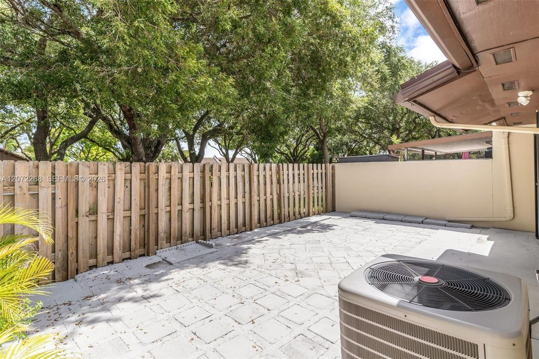 For Sale: $449,999 (2 beds, 1 baths, 0 Square Feet)