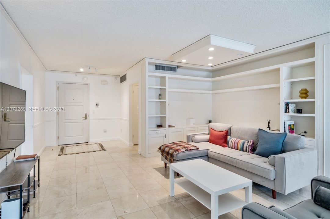En Venta: $1,695,000 (2 camas, 2 baños, 1688 Pies cuadrados)