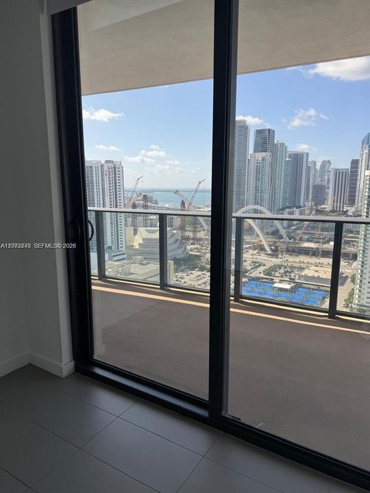 В аренду: $3,750 (2 спален, 2 ванн, 878 Квадратных фут)