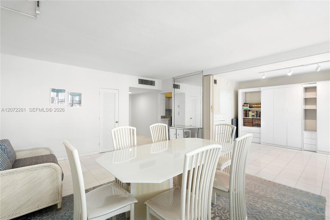 В аренду: $3,500 (2 спален, 2 ванн, 1281 Квадратных фут)