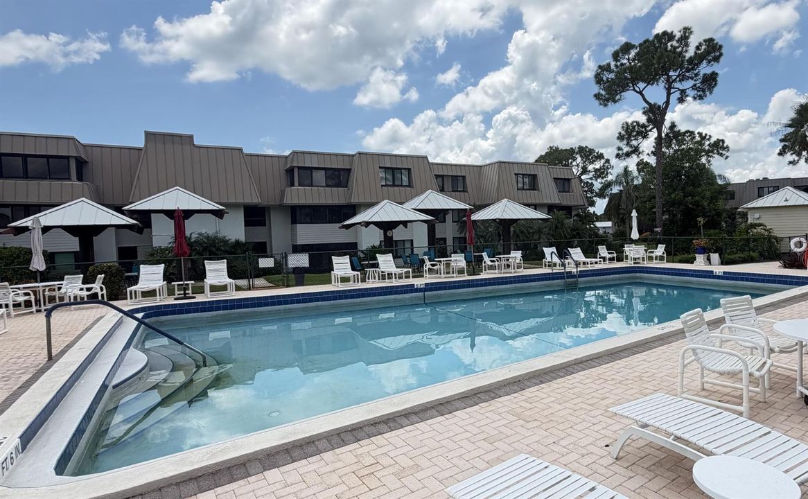 CONDO POOL