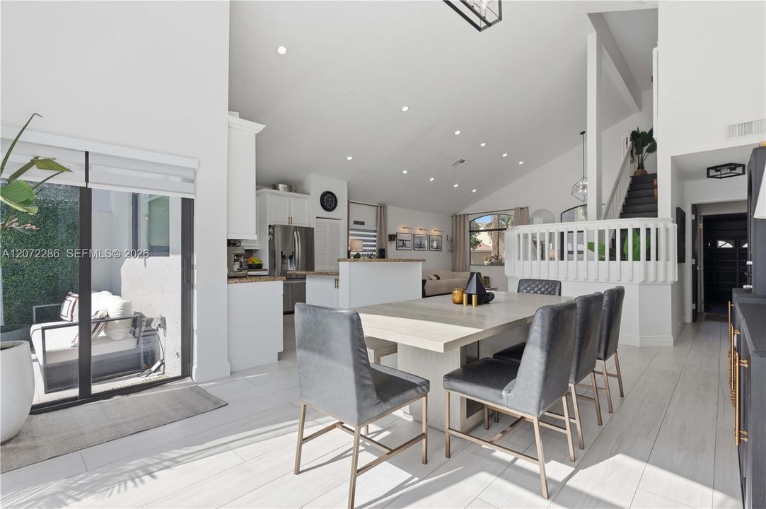 For Sale: $939,000 (4 beds, 2 baths, 2076 Square Feet)