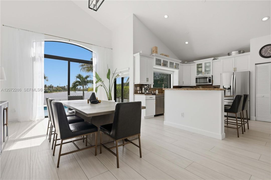 For Sale: $939,000 (4 beds, 2 baths, 2076 Square Feet)