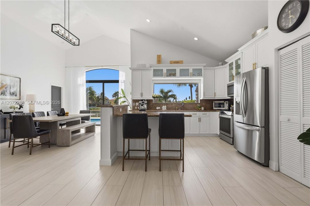 For Sale: $939,000 (4 beds, 2 baths, 2076 Square Feet)