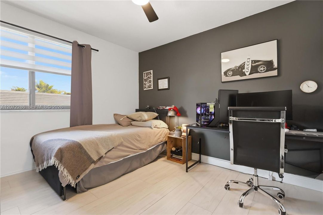 For Sale: $939,000 (4 beds, 2 baths, 2076 Square Feet)