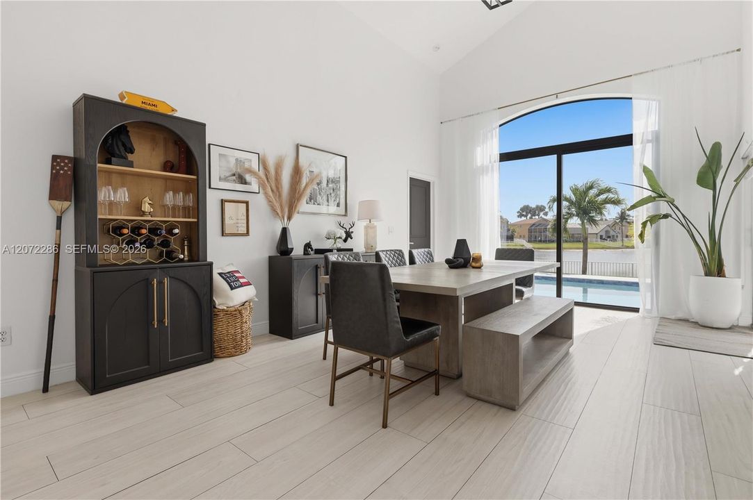 For Sale: $939,000 (4 beds, 2 baths, 2076 Square Feet)