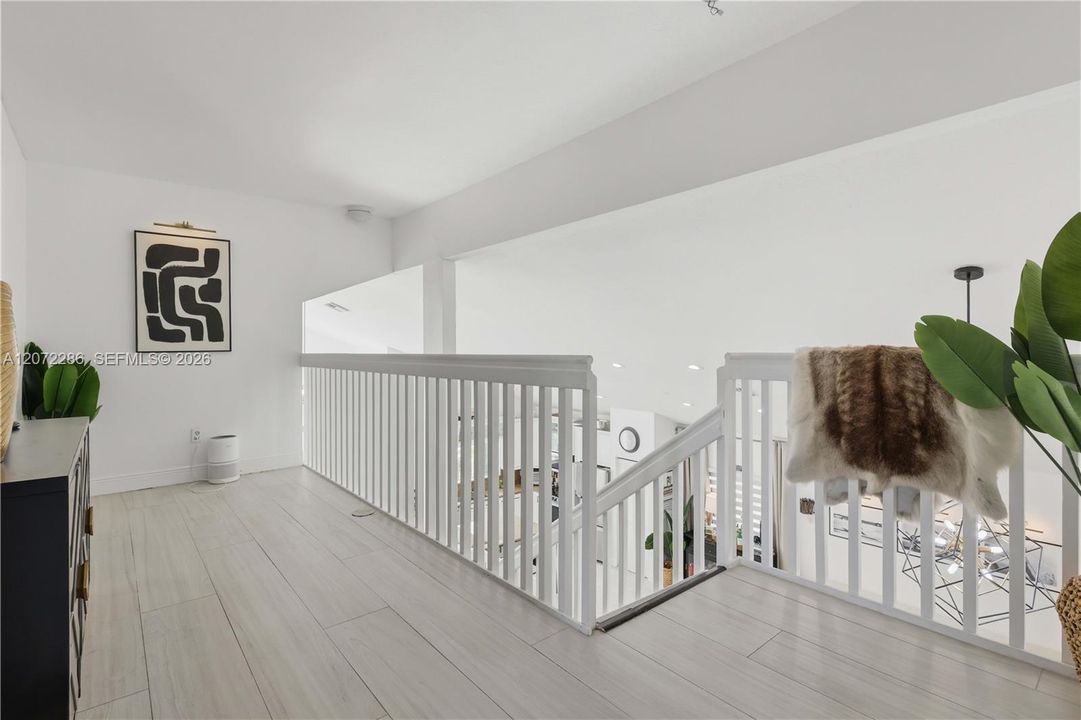 For Sale: $939,000 (4 beds, 2 baths, 2076 Square Feet)