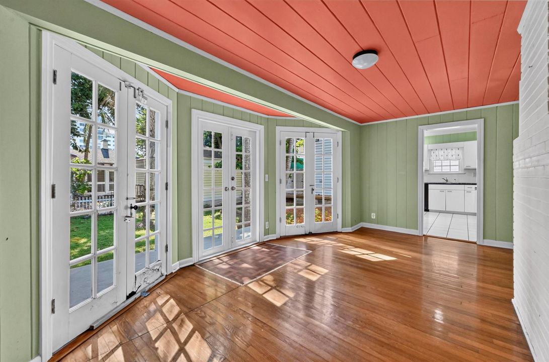 22 Dining room 02