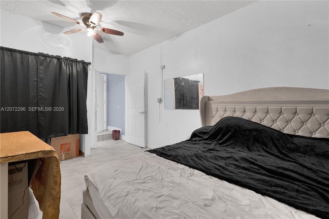 For Sale: $700,000 (4 beds, 2 baths, 1828 Square Feet)