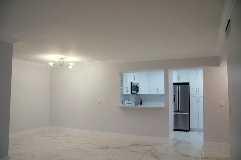 SA - OV dining area2
