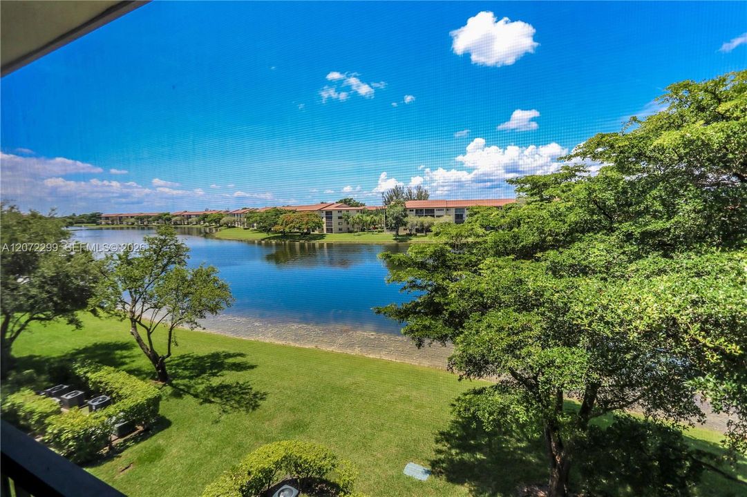 For Rent: $1,500 (1 beds, 1 baths, 1223 Square Feet)