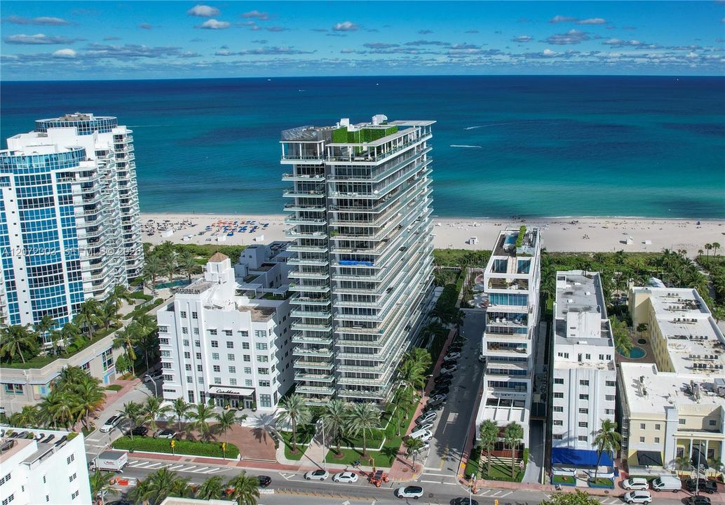 For Sale: $4,100,000 (3 beds, 2 baths, 1837 Square Feet)