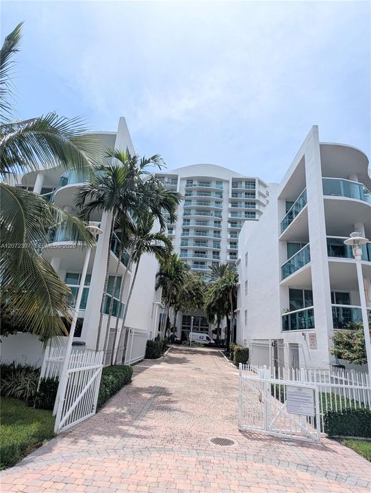 En Venta: $565,000 (2 camas, 2 baños, 1251 Pies cuadrados)