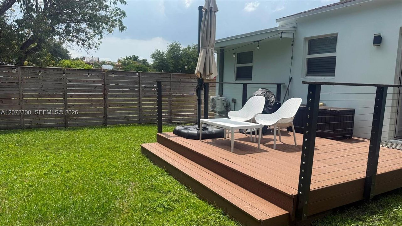 For Rent: $4,200 (3 beds, 2 baths, 1188 Square Feet)