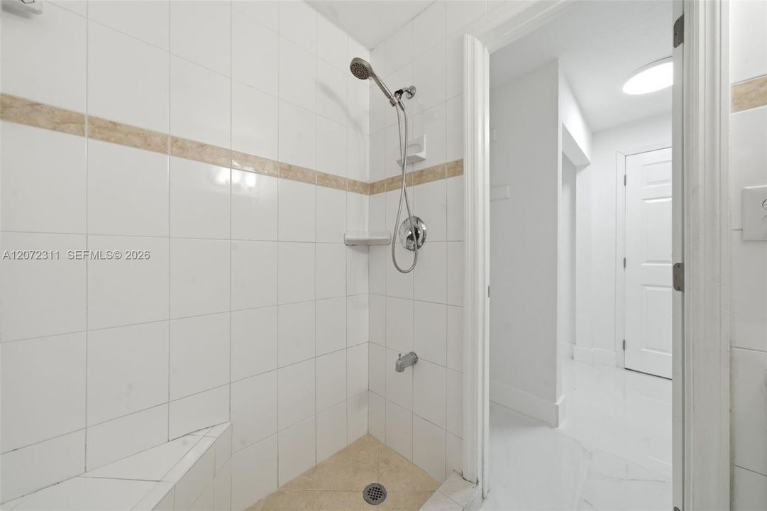 En Renta: $3,500 (3 camas, 2 baños, 1200 Pies cuadrados)