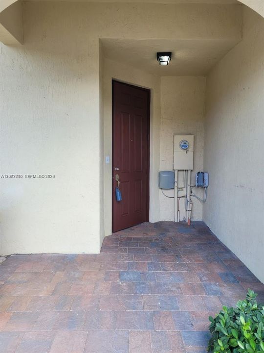 En Renta: $3,050 (3 camas, 2 baños, 1574 Pies cuadrados)