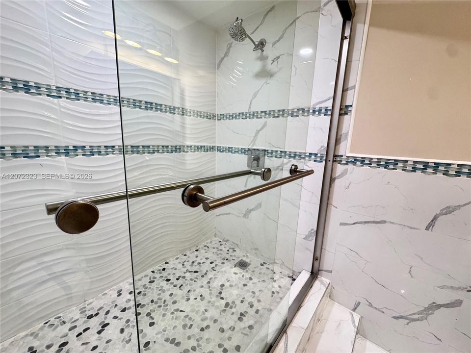 В аренду: $3,000 (3 спален, 2 ванн, 1500 Квадратных фут)