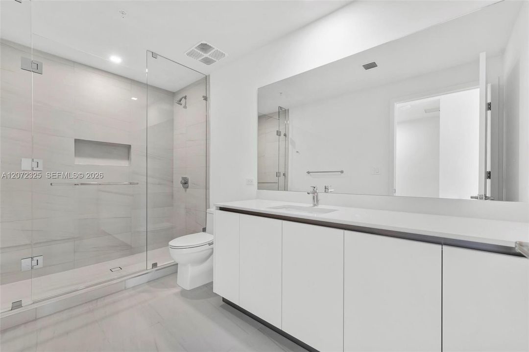 Guest bath #2