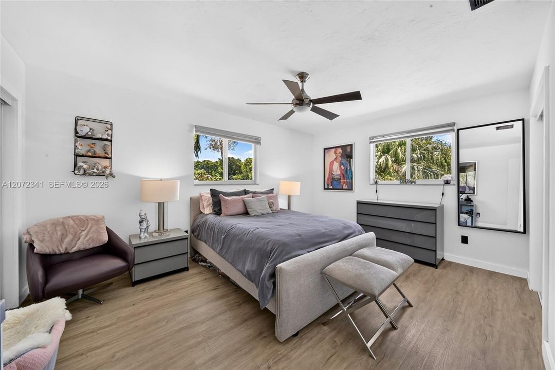 For Rent: $11,500 (4 beds, 3 baths, 2940 Square Feet)