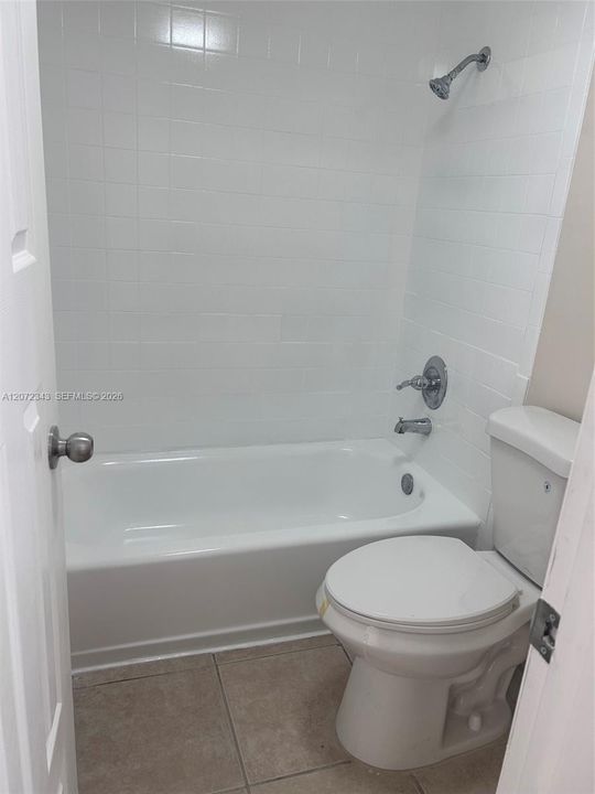 В аренду: $2,250 (2 спален, 1 ванн, 867 Квадратных фут)