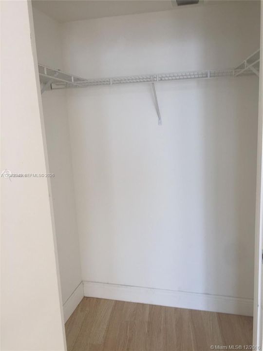 В аренду: $2,300 (0 спален, 1 ванн, 503 Квадратных фут)