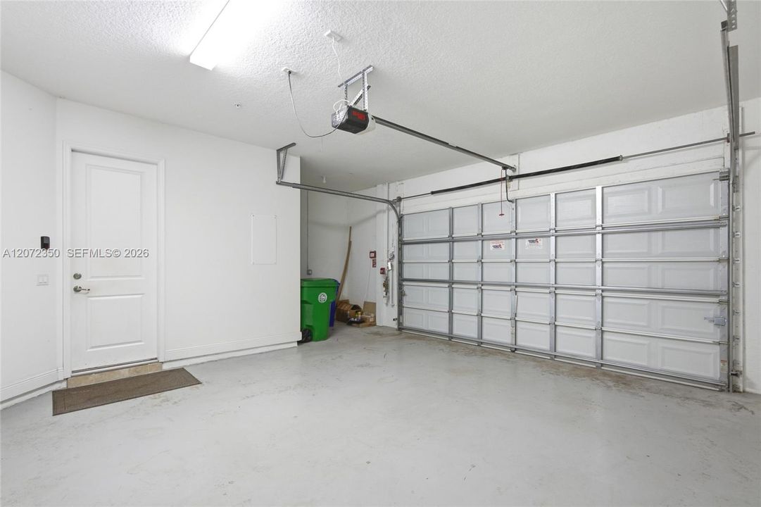 For Sale: $589,000 (3 beds, 2 baths, 1932 Square Feet)