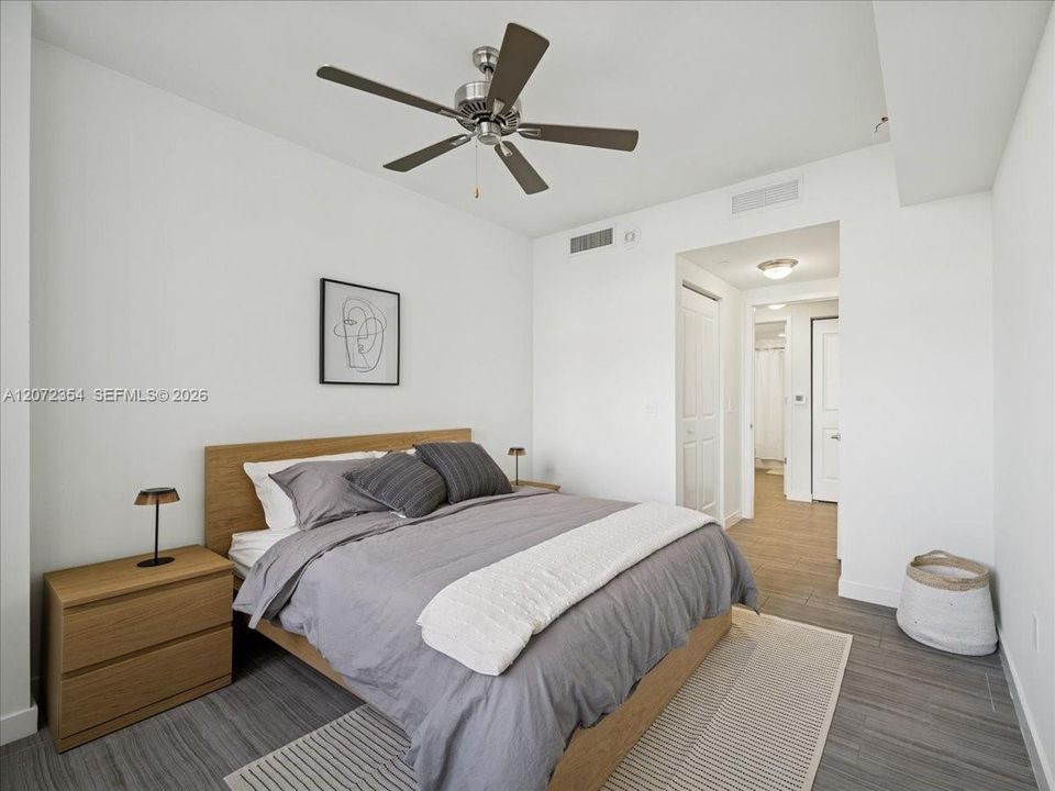В аренду: $3,400 (1 спален, 1 ванн, 0 Квадратных фут)
