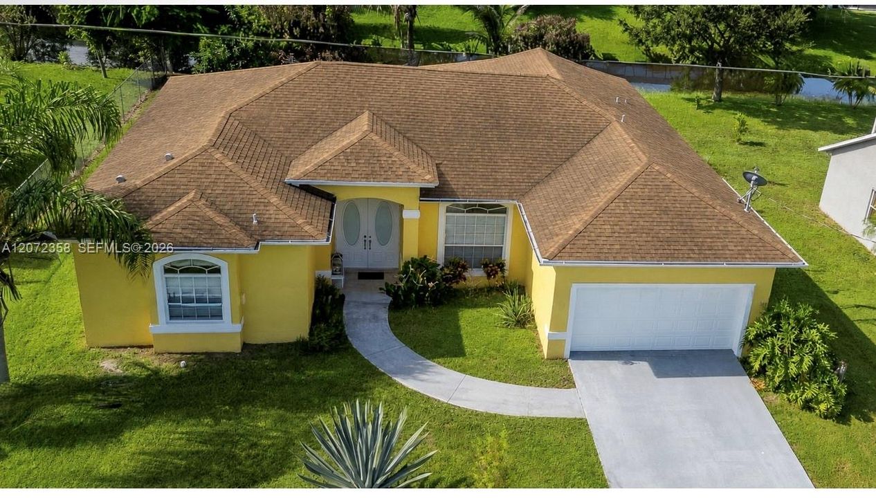 For Sale: $444,900 (3 beds, 2 baths, 2058 Square Feet)