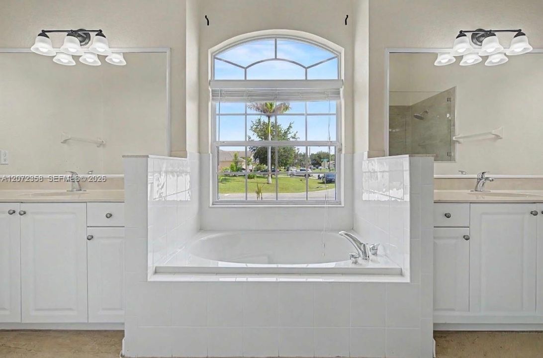 For Sale: $444,900 (3 beds, 2 baths, 2058 Square Feet)