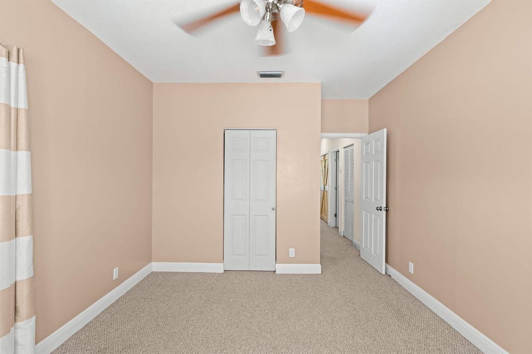 34-web-or-mls-A7404741