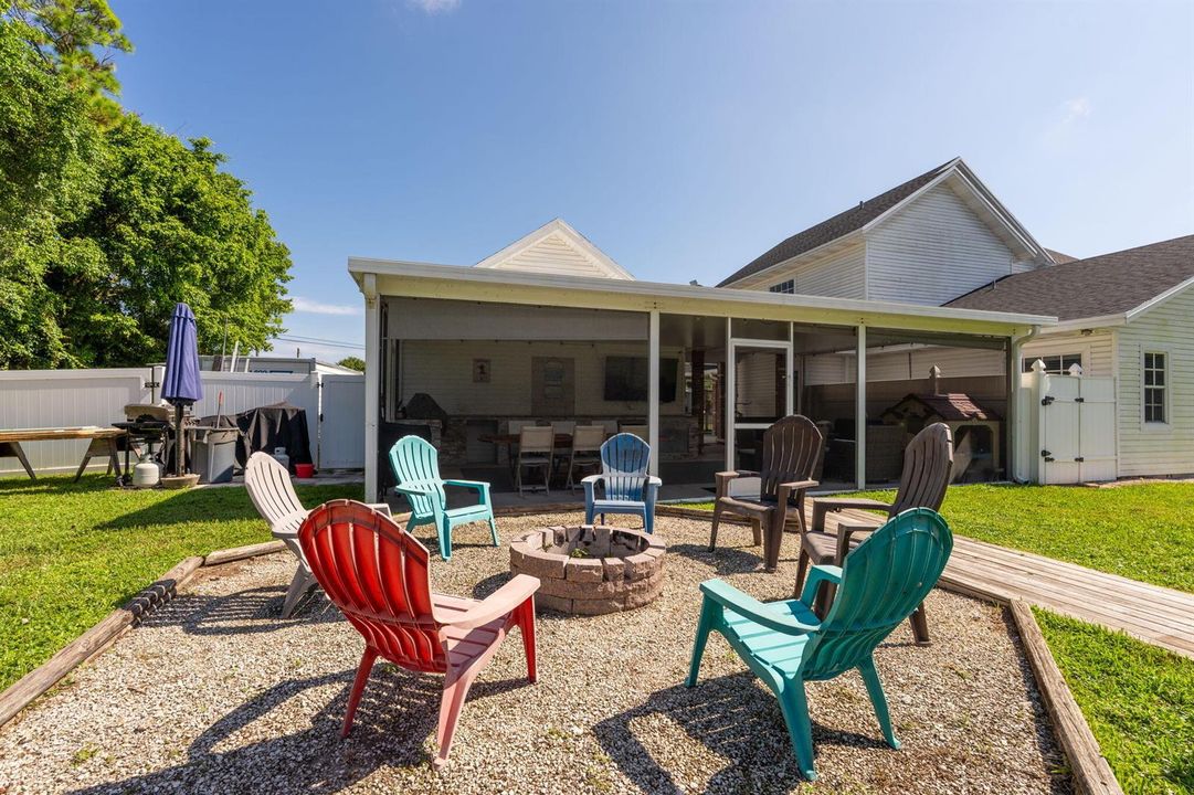 44-web-or-mls-A7404704