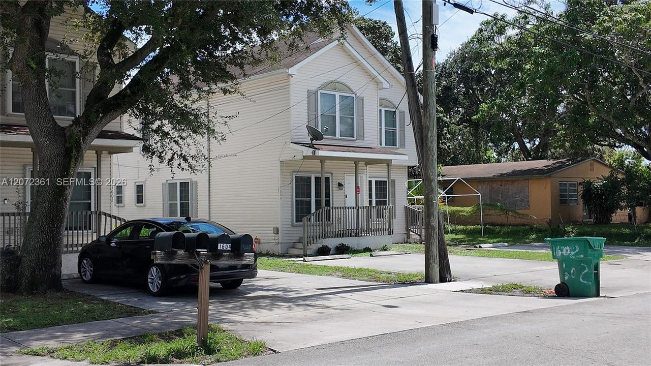 En Venta: $684,999 (0 camas, 0 baños, 2202 Pies cuadrados)