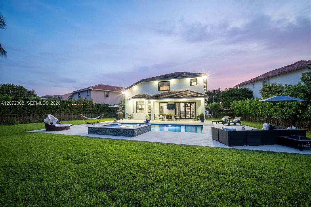 For Sale: $995,000 (4 beds, 4 baths, 2953 Square Feet)