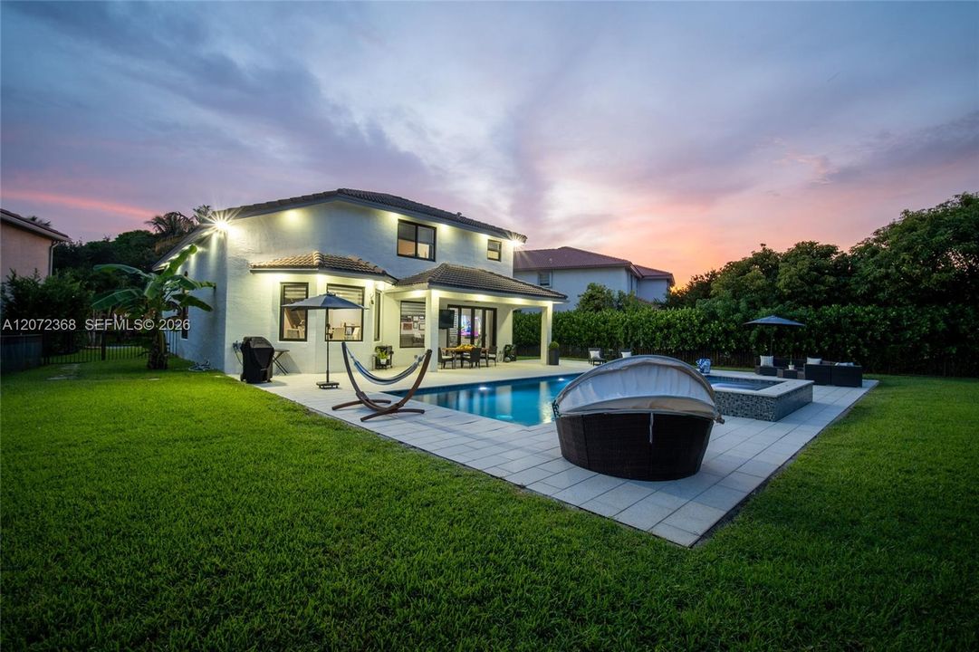 For Sale: $995,000 (4 beds, 4 baths, 2953 Square Feet)