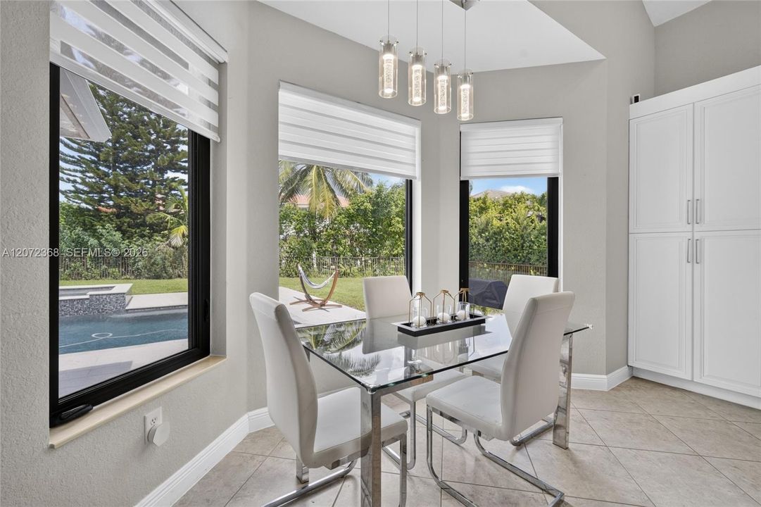For Sale: $995,000 (4 beds, 4 baths, 2953 Square Feet)